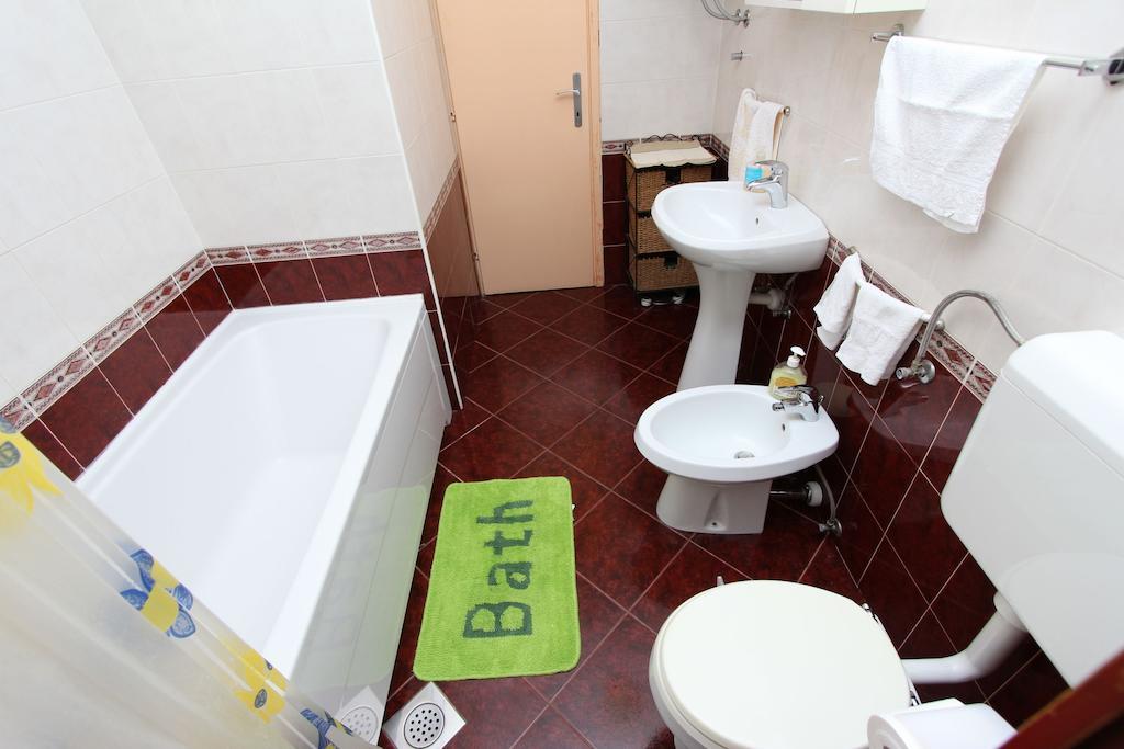 روفينج Apartment Meynuel المظهر الخارجي الصورة