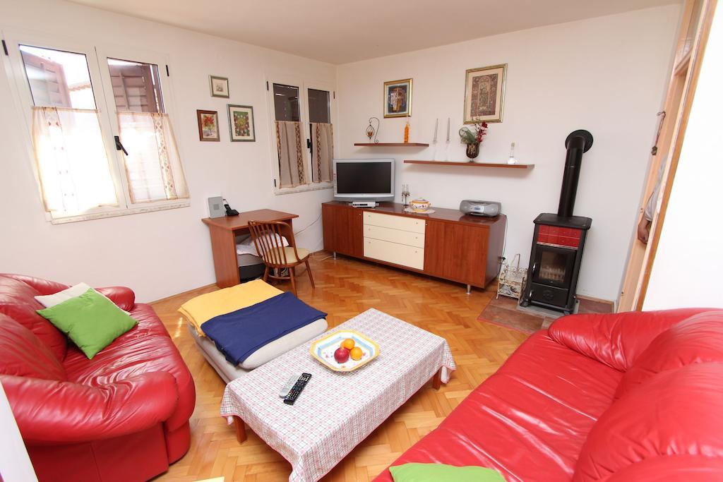 روفينج Apartment Meynuel الغرفة الصورة